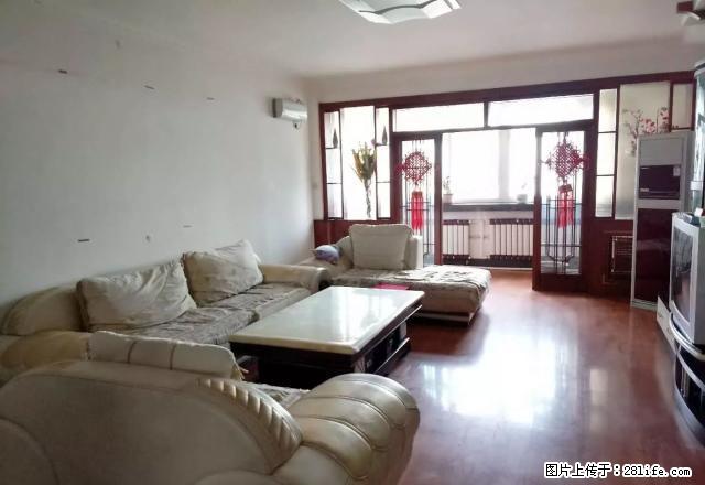 东街十子附近的三楼,161平米。精装修家具家电齐全出租 - 房屋出租 - 房屋租售 - 张掖分类信息 - 张掖28生活网 zhangye.28life.com